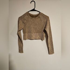 Cropped Aerie Offline Top